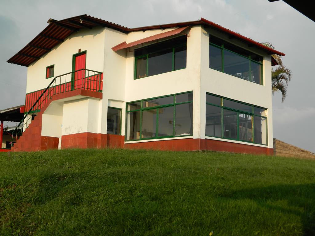 Sierra Morena Hotel Филандия Экстерьер фото